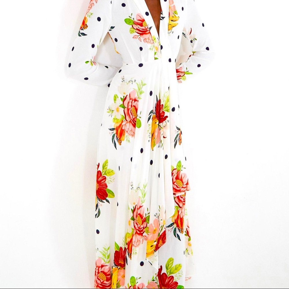 FARM Rio NWT Nanaju Maxi Dress in White - Picture 8 of 15